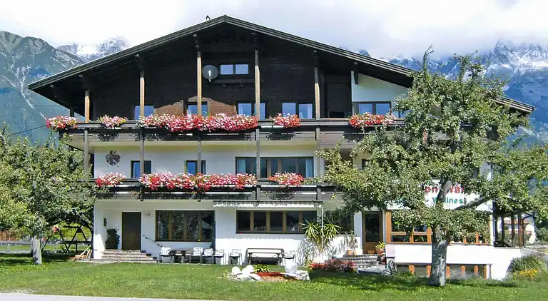 Farm house in Barwies