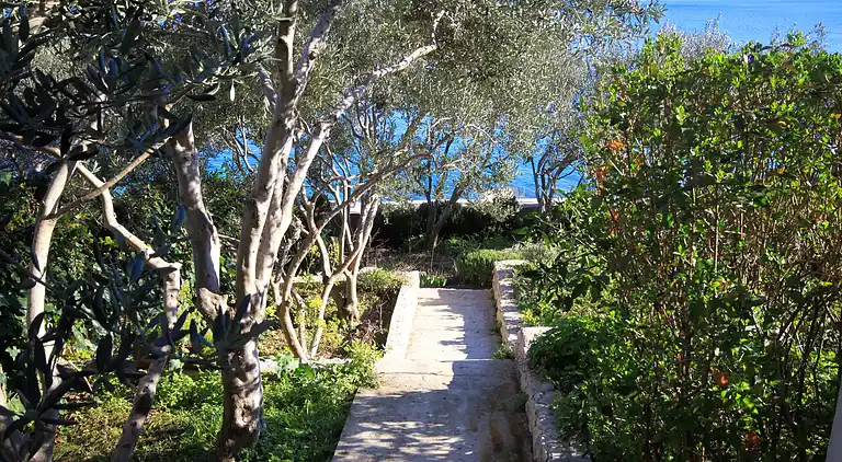 Two bedroom apartment near beach Seget Vranjica, Trogir