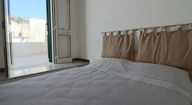 Casa Nisea — Modernes zweistöckiges Haus mit Meerblick in