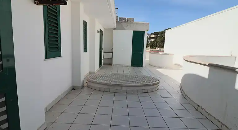 Casa Nisea — Modernes zweistöckiges Haus mit Meerblick in