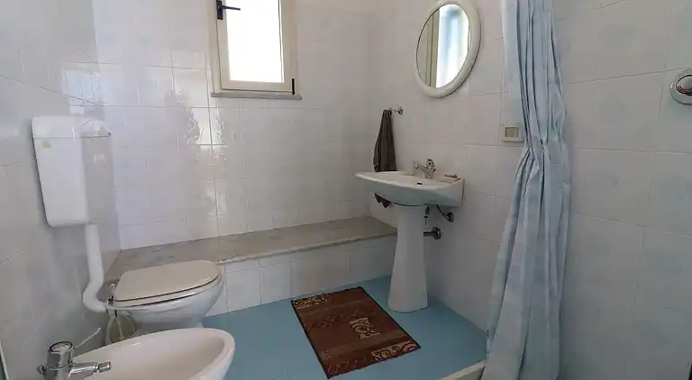 Casa Nisea — Modernes zweistöckiges Haus mit Meerblick in