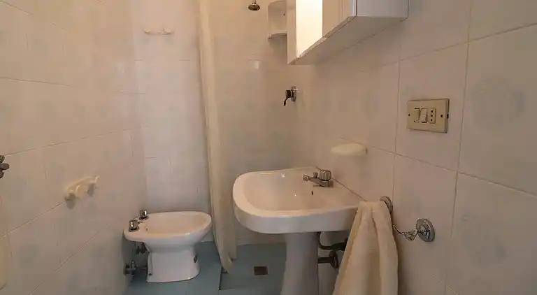 Casa Nisea — Modernes zweistöckiges Haus mit Meerblick in