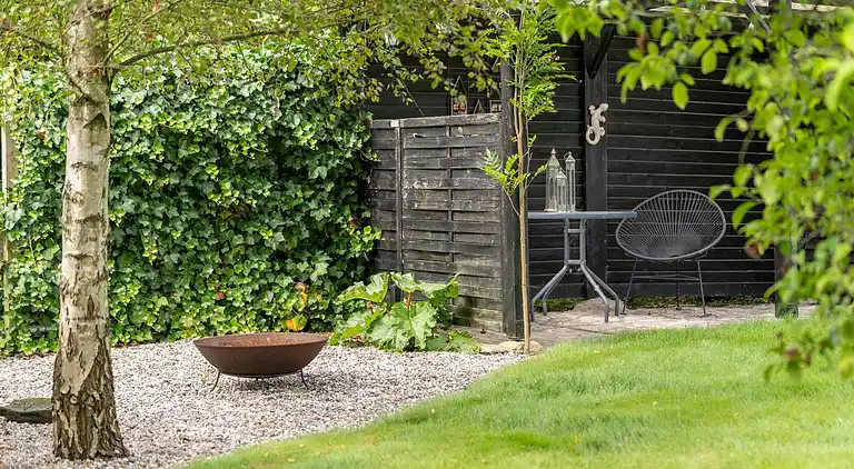 Idyllisk sommerhus tæt på vand og natur