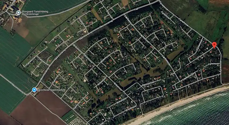 Idyllisk sommerhus tæt på vand og natur