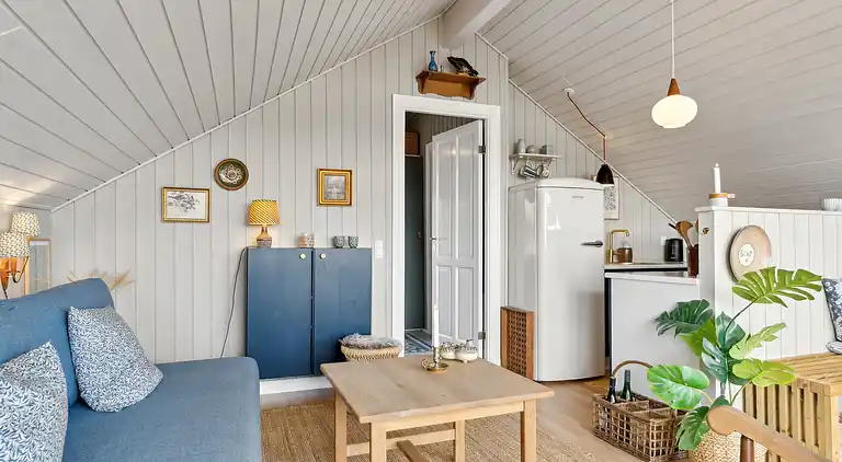 Sommerhausidylle in der ersten Dünenreihe