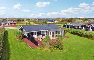 Sommerhus inklusiv aktivieter, samt tæt på fjord.