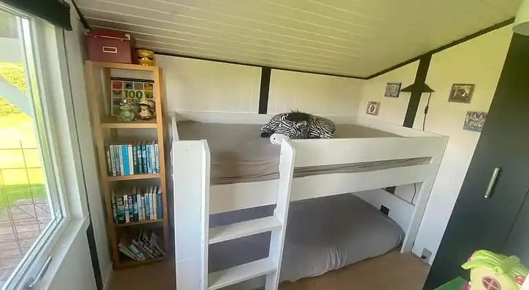 Sommerhus inklusiv aktivieter, samt tæt på fjord.