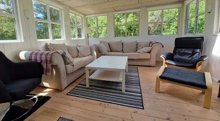 Hyggeligt sommerhus på Langeland – 300 m til hav