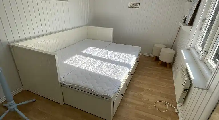 Idyllisk sommerhus tæt på vand og natur