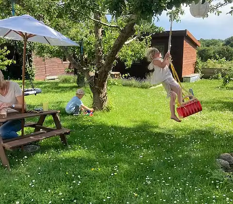 Schönes Haus mit tollem Blick auf Femø