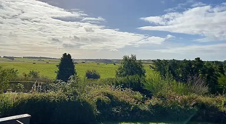 Ruhiges, renoviertes Ferienhaus am Fjord
