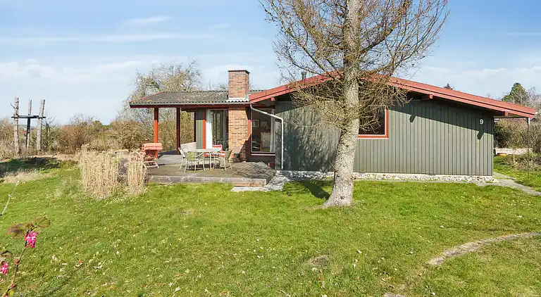 Hyggeligt sommerhus med dejlig udsigt.