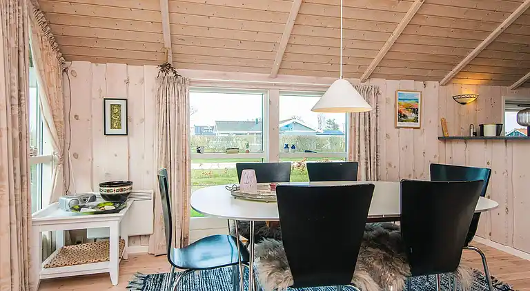 Holiday home in Fjellerup Strand