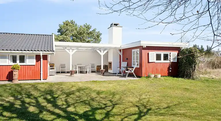 Familienfreundliches Haus, abgelegen, 3 Terrassen