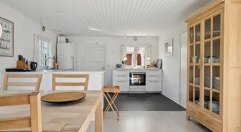 Familienfreundliches Haus, abgelegen, 3 Terrassen