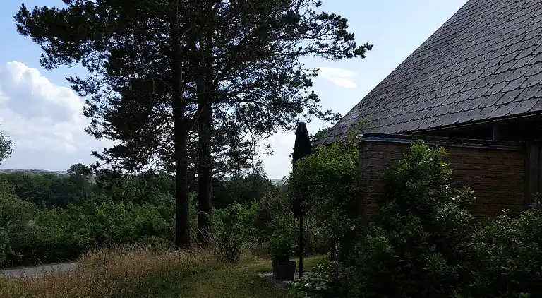 Ferienhaus mit Meerblick im Wald