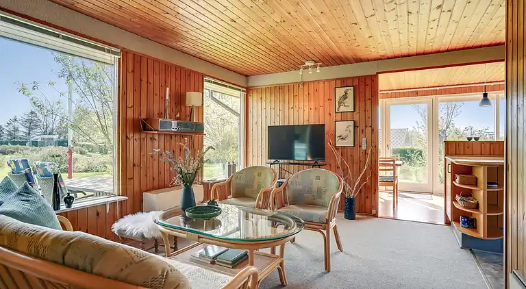 Gemütliches Haus nahe Strand und Aktivität