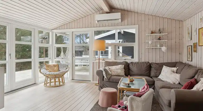 Charmerende sommerhus nær Stenstrup Strand