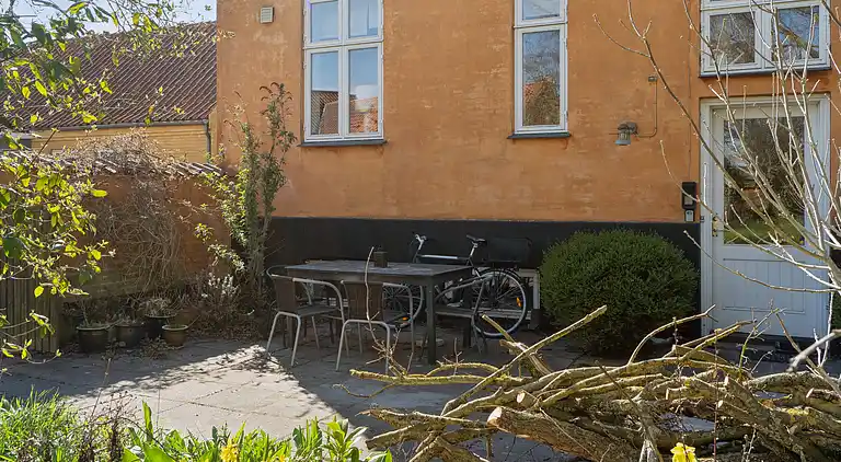 Historisk bolig i charmerende Nysted