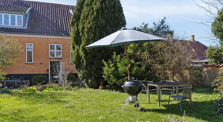 Historisk bolig i charmerende Nysted