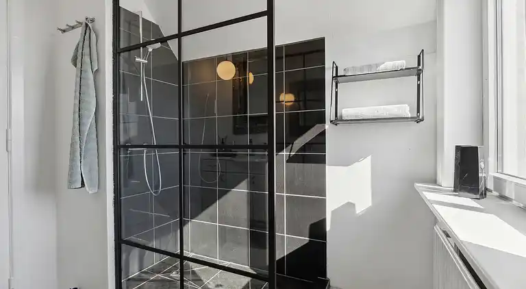 Schönes Ferienhaus in der Nähe des Wassers