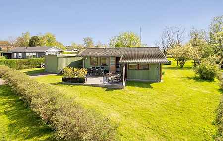 Hyggeligt sommerhus tæt på strand og oplevelser