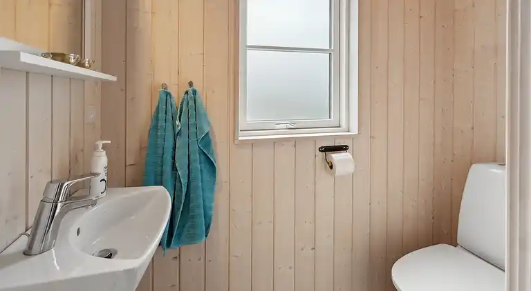 8 peroner feriebolig tæt på børnevenlig  strand 