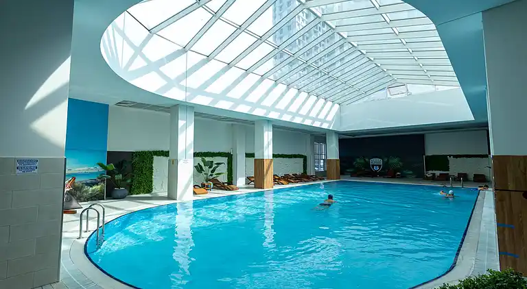 Eigentumswohnung im 19. Stock in Cevahir mit Pool und