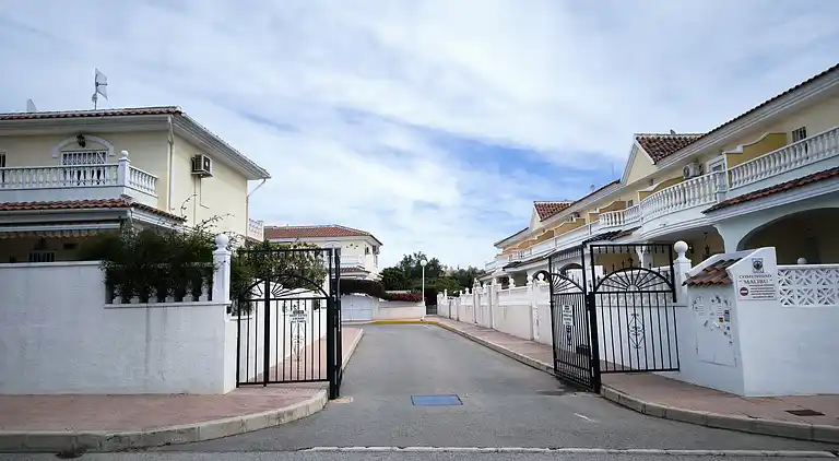 Quesada Holiday Bungalow