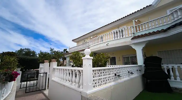 Quesada Holiday Bungalow