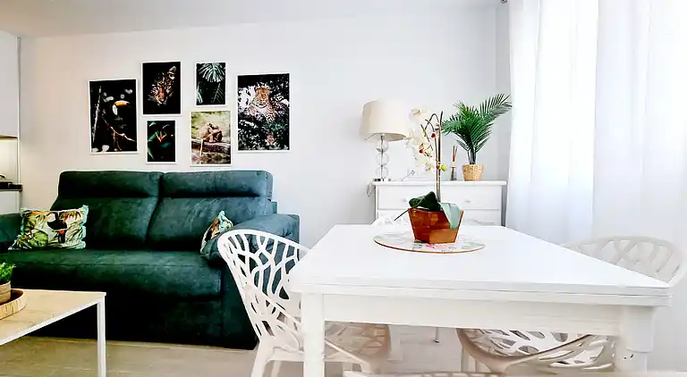 Modernes Apartment Nur Wenige Schritte vom Strand Los Locos