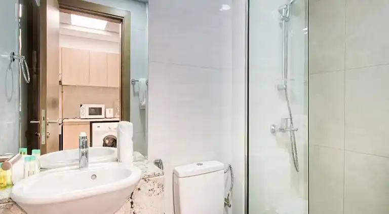 Posh Studio Apartments