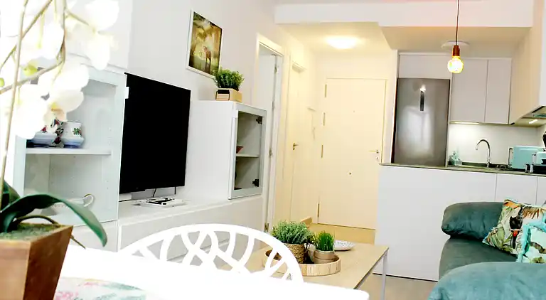 Modernes Apartment Nur Wenige Schritte vom Strand Los Locos