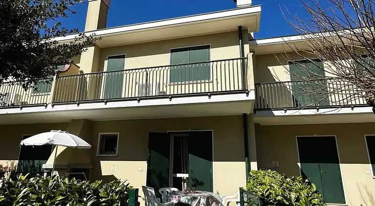 Perfetta vacanza in famiglia a Bibione con piscina