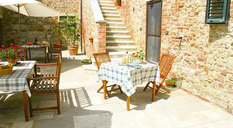 Farm house in Asciano