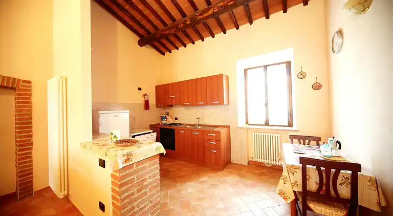 Farm house in Asciano