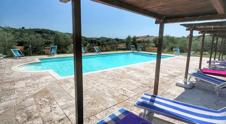 Farm house in Asciano