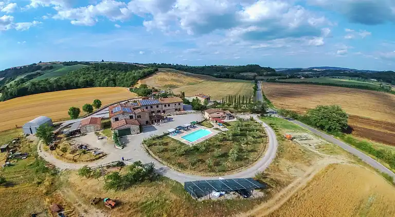 Farm house in Asciano