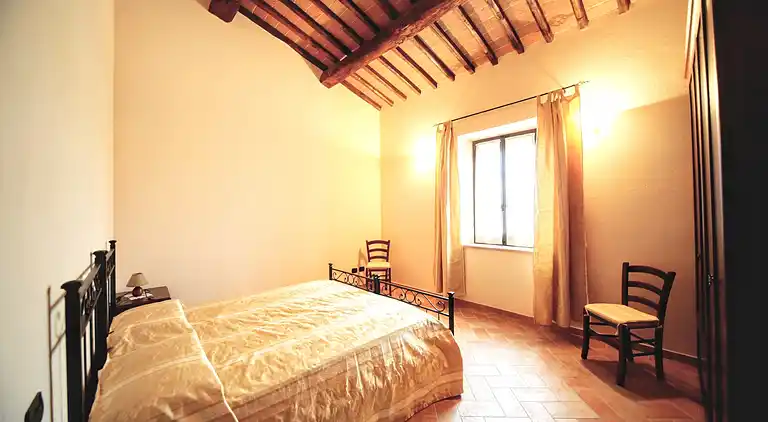 Farm house in Asciano