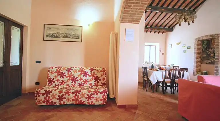 Farm house in Asciano