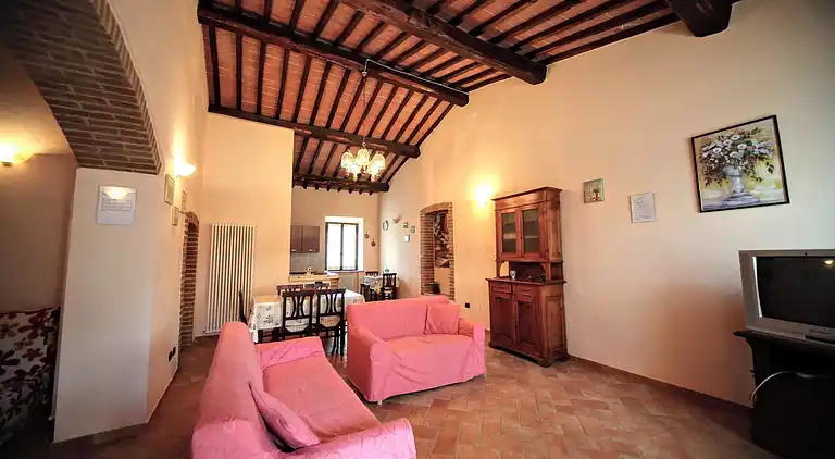 Farm house in Asciano