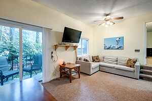 36SLL – Pet Friendly - Economical, Kitchen - Sleep 5