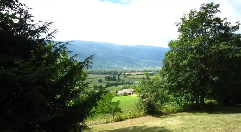 Castle in Serrières-en-Chautagne