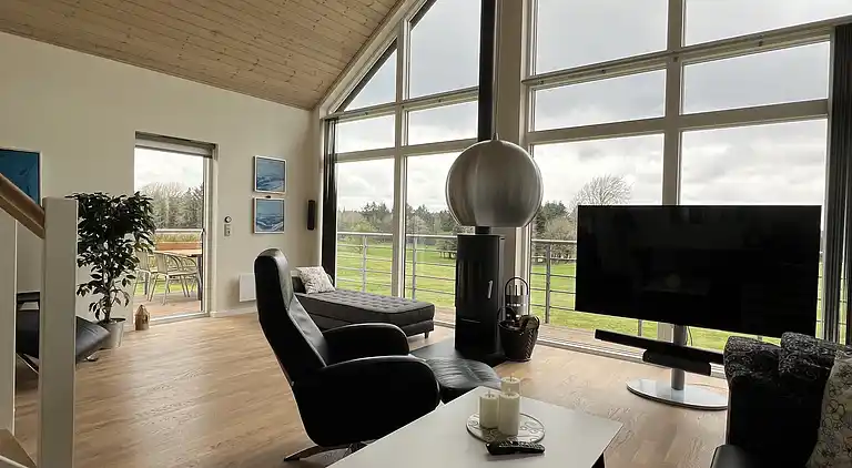 Flot udsigtshus ved enestående natur og golf