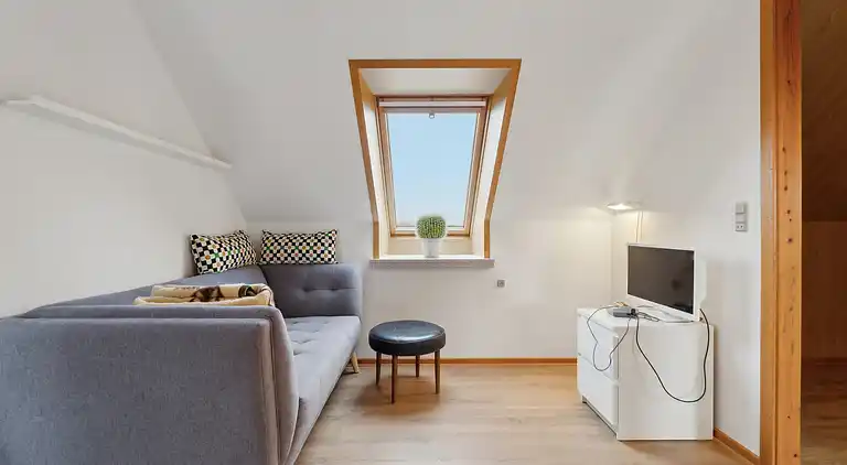 Rummeligt feriehus tæt på badestrand