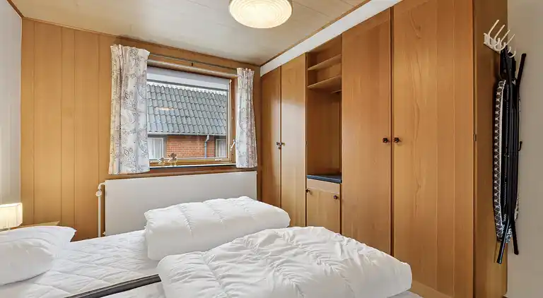 Rummeligt feriehus tæt på badestrand