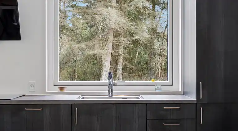 1. række totalrenoveret ejendom ved Limfjorden