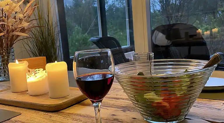 Unik beliggenhed på kæmpe solrig naturgrund 