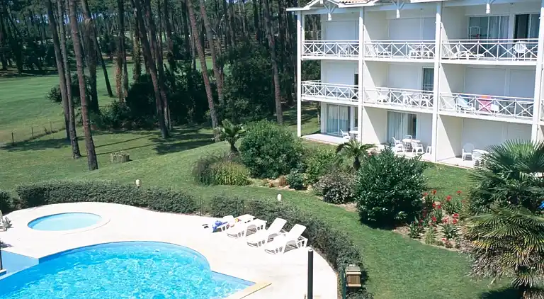 Apartment in Messanges