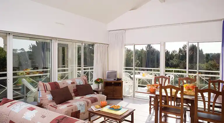 Apartment in Messanges